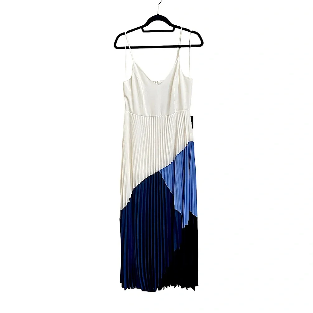 NWT! Express Maxi Dress w/ Pleated Color Block Skirt in Women’s Medium - Picture 1 of 6
